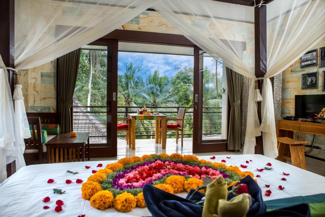 Ayu Duwur Beji Ubud